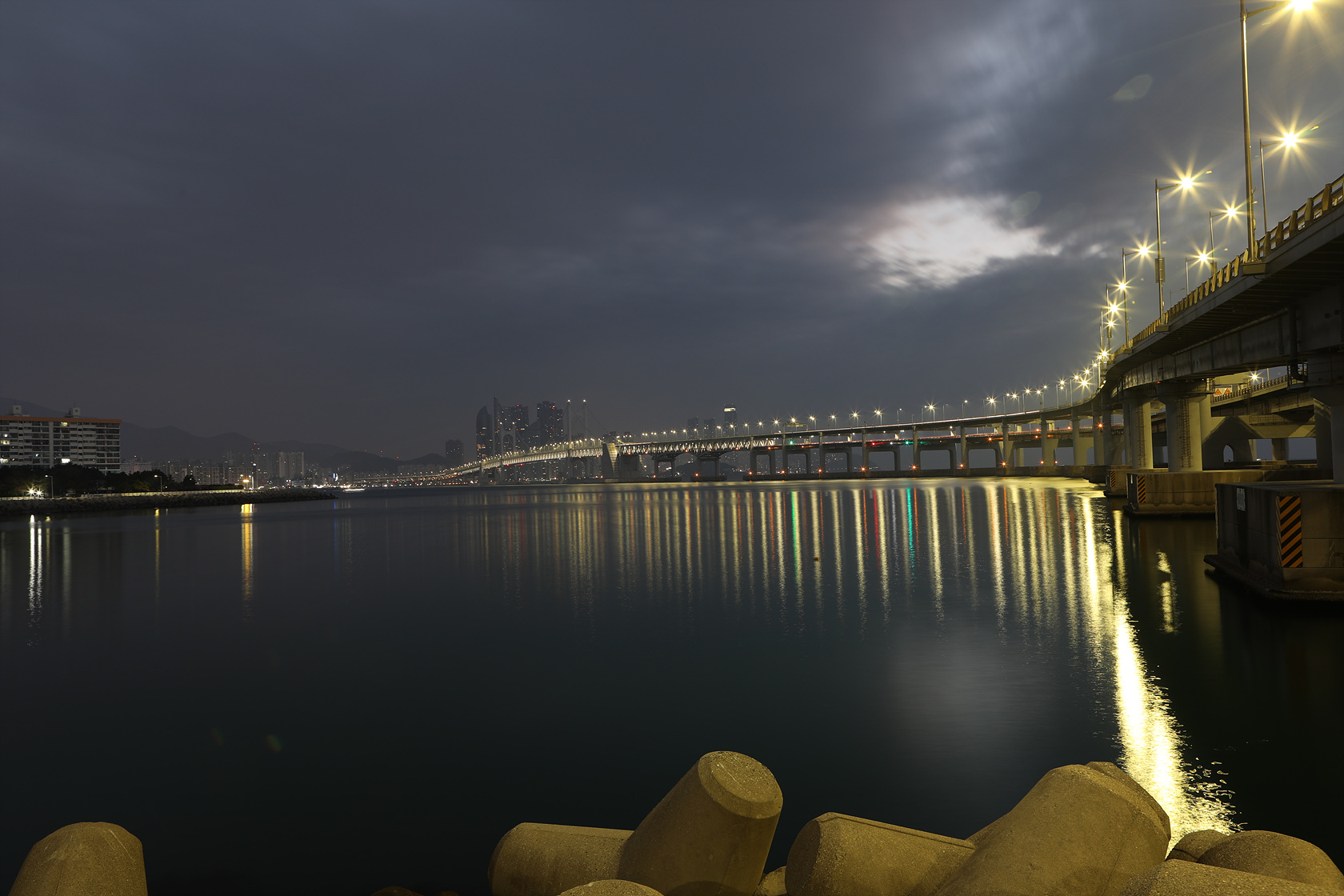 광안대교0002여명.jpg