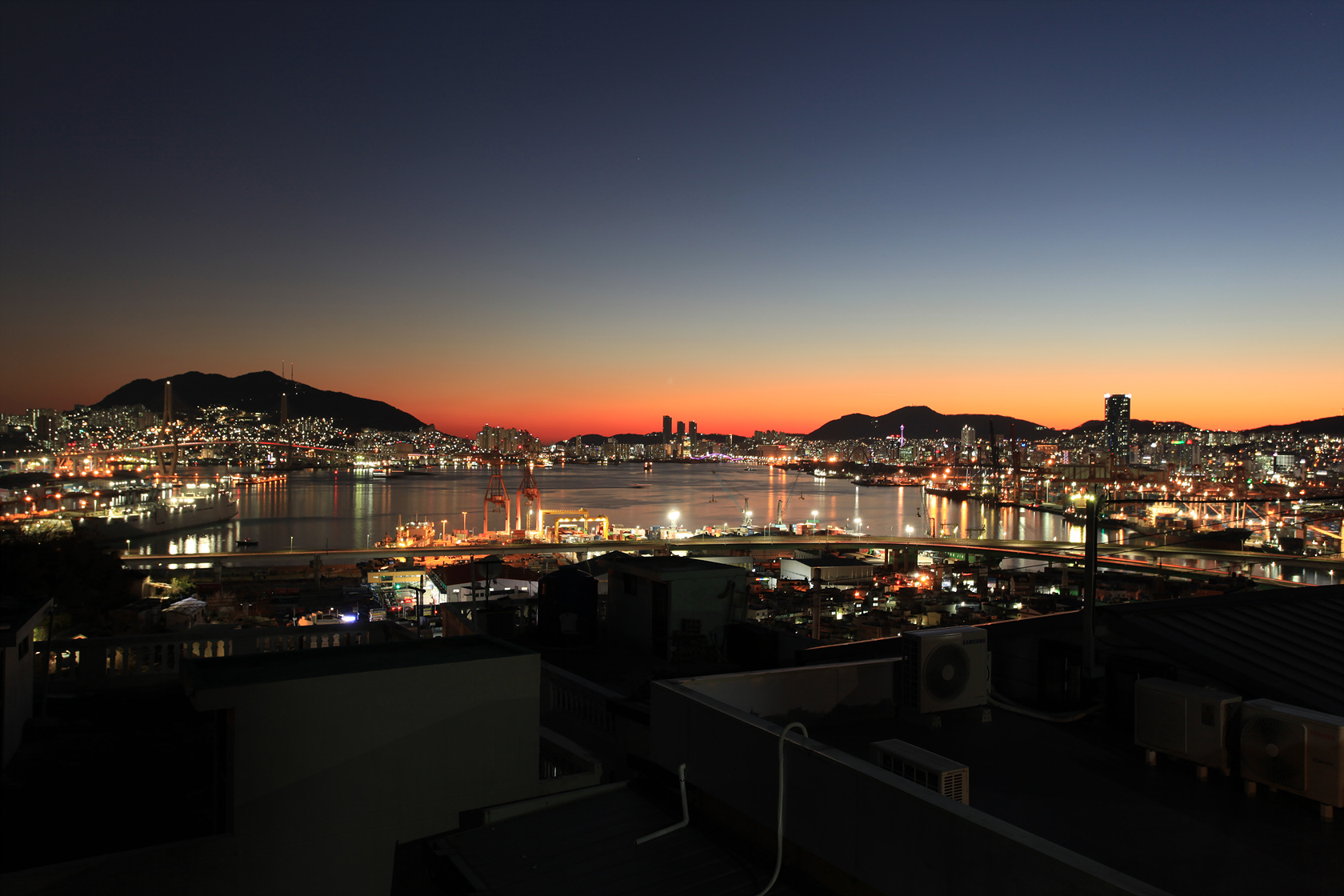 부산항0032일몰.야경.jpg