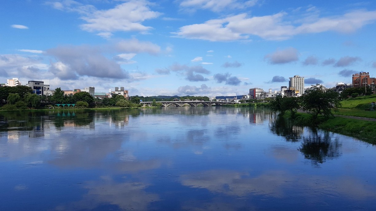 5_1f6Ud018svc1hevbqii1dx1e_pb9o01 (1).jpg