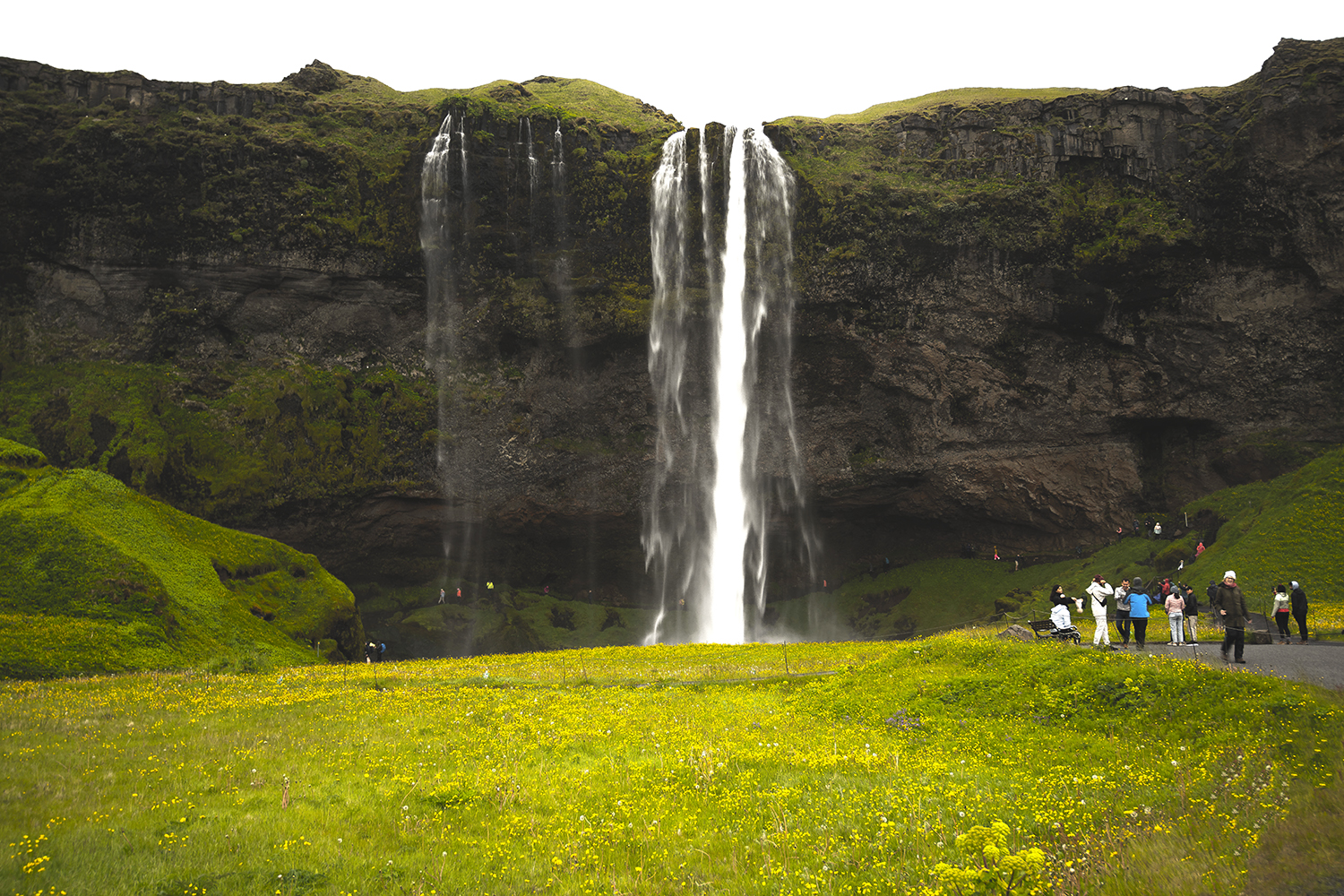 seljalunsfoss.JPG