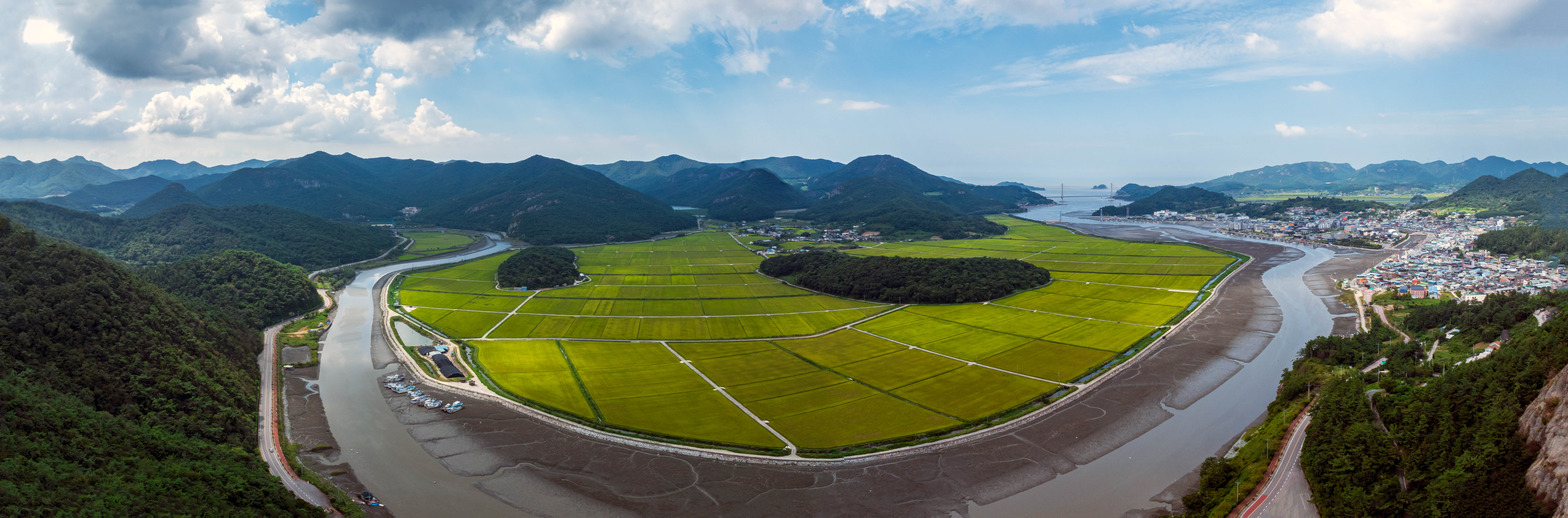 DJI_20240918014044_0050_D-Pano-편집.jpg