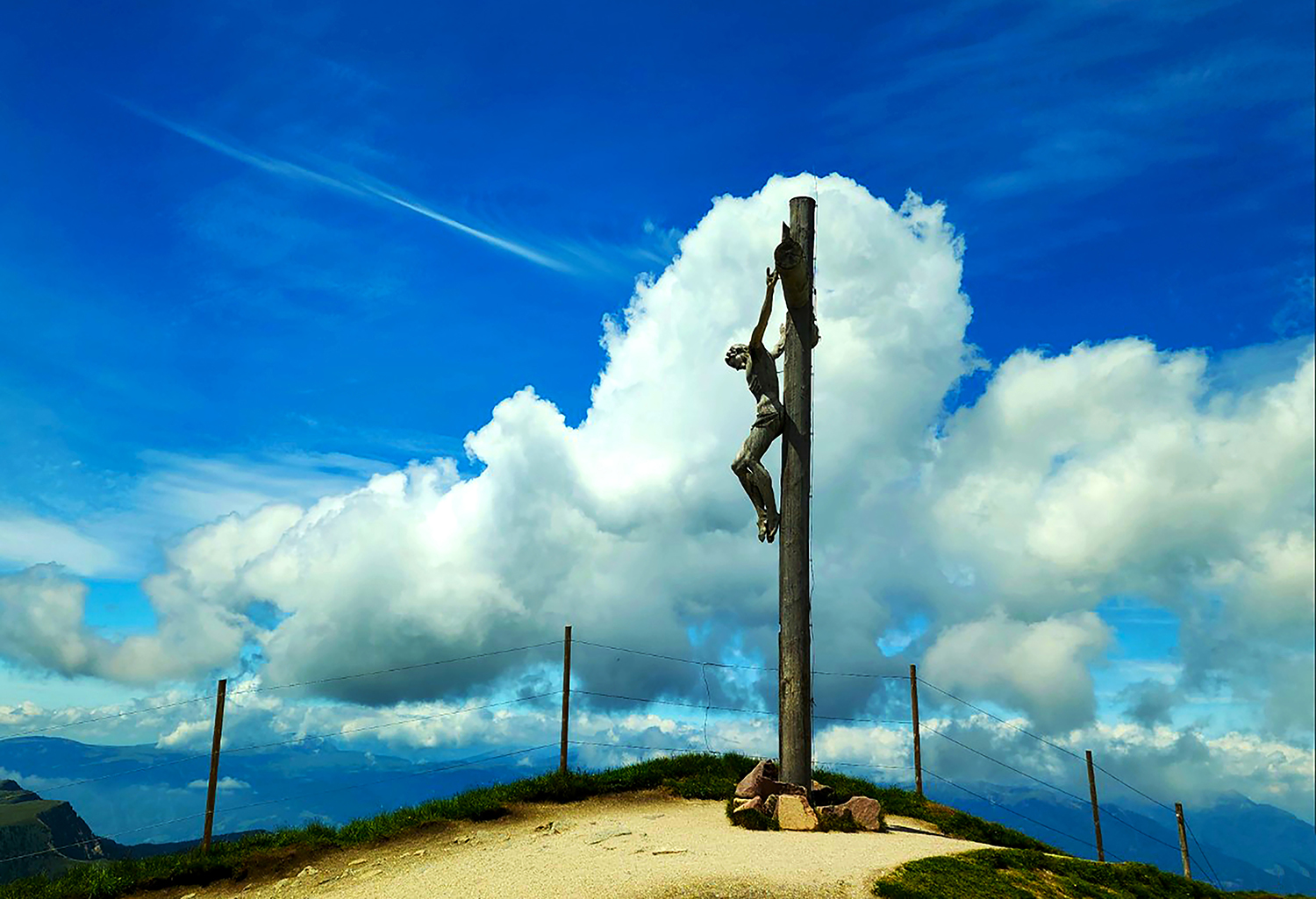 고난의 십자가.jpg