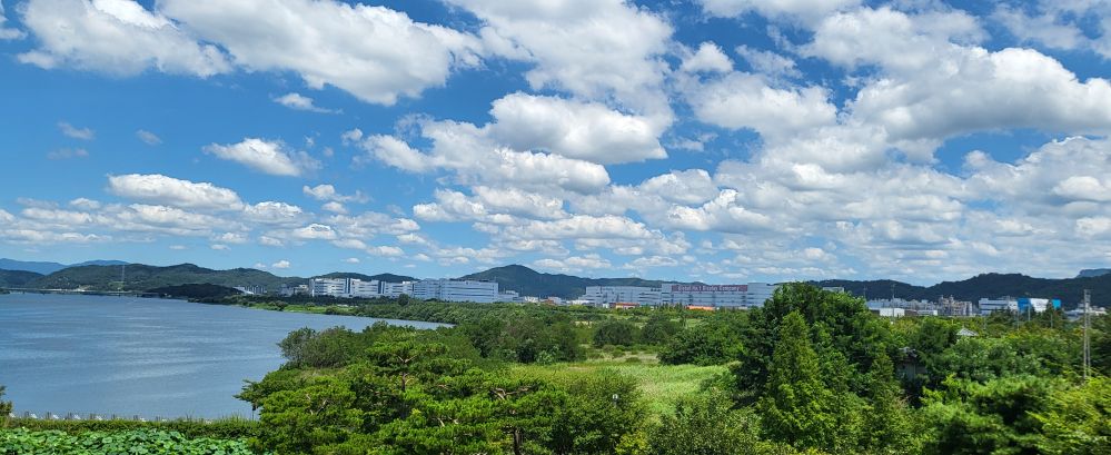 구미동화연의 하늘1...jpg