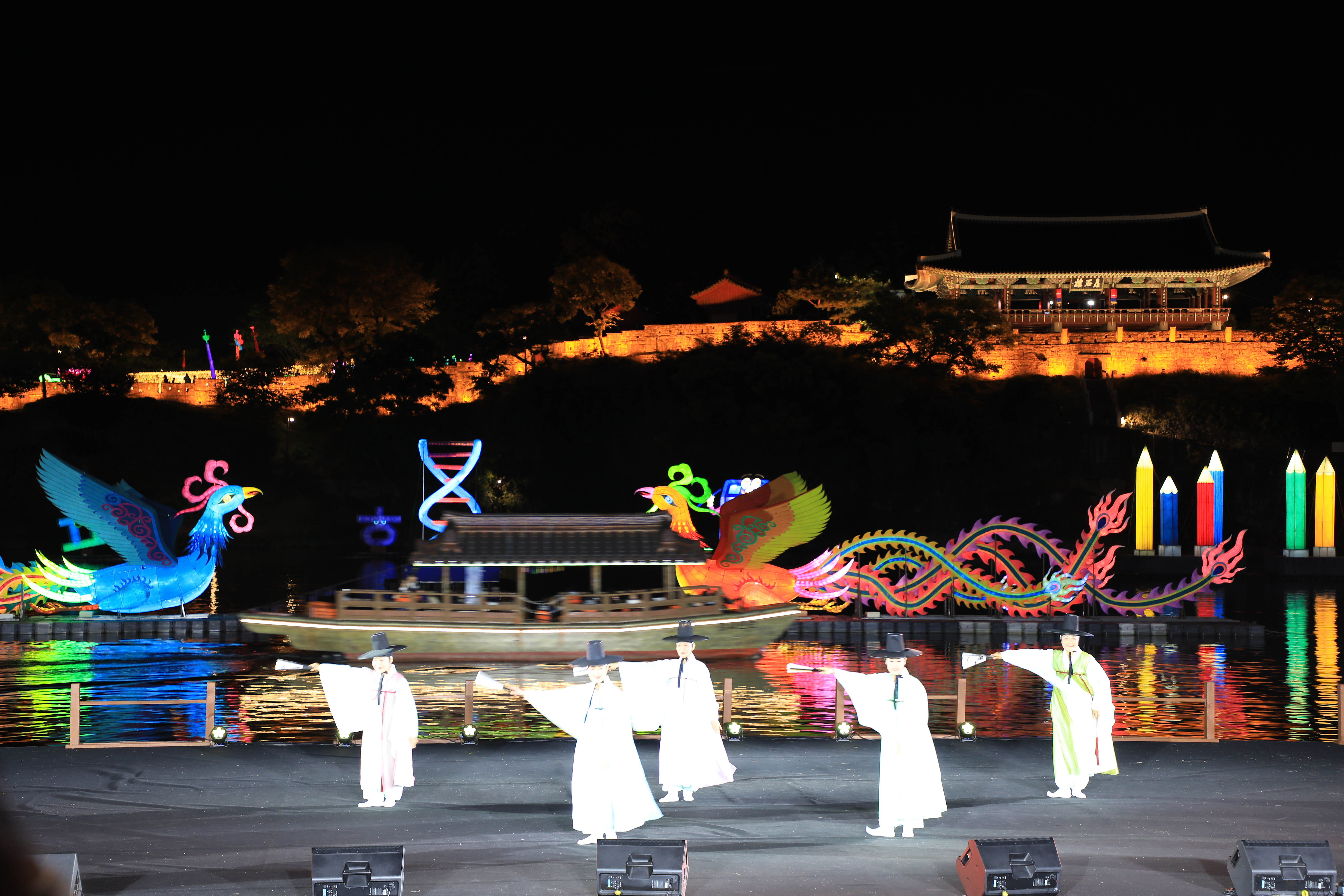 진주유등축제2(20231012).jpg