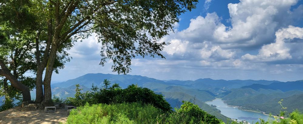 군위의 댐1...jpg